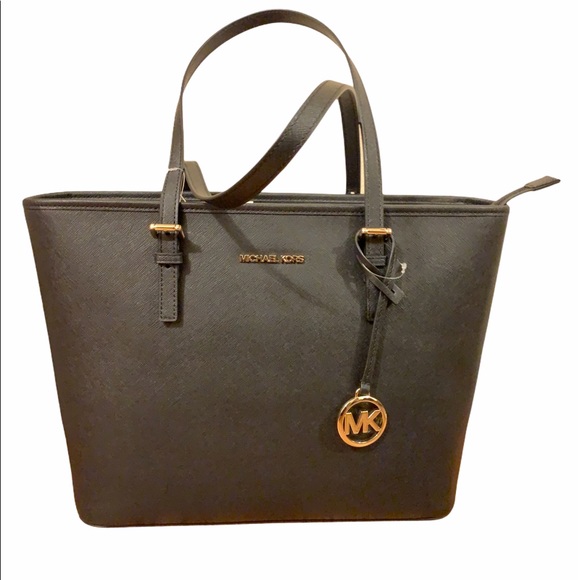 Michael Kors Carryall Jet Set Travel Medium Tote - Picture 6 of 6